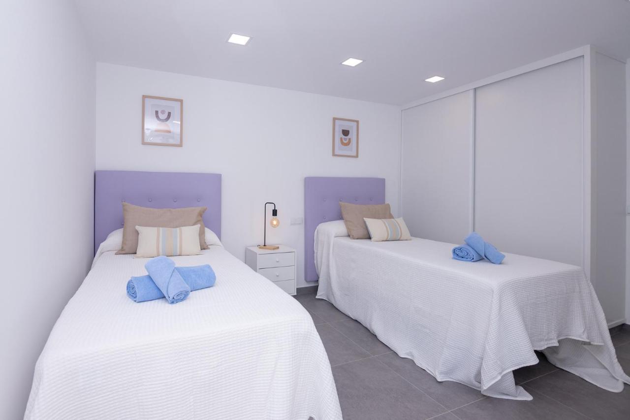 Apartment Holiday 2 Beachfront Corralejo By Holidays Home Exterior photo